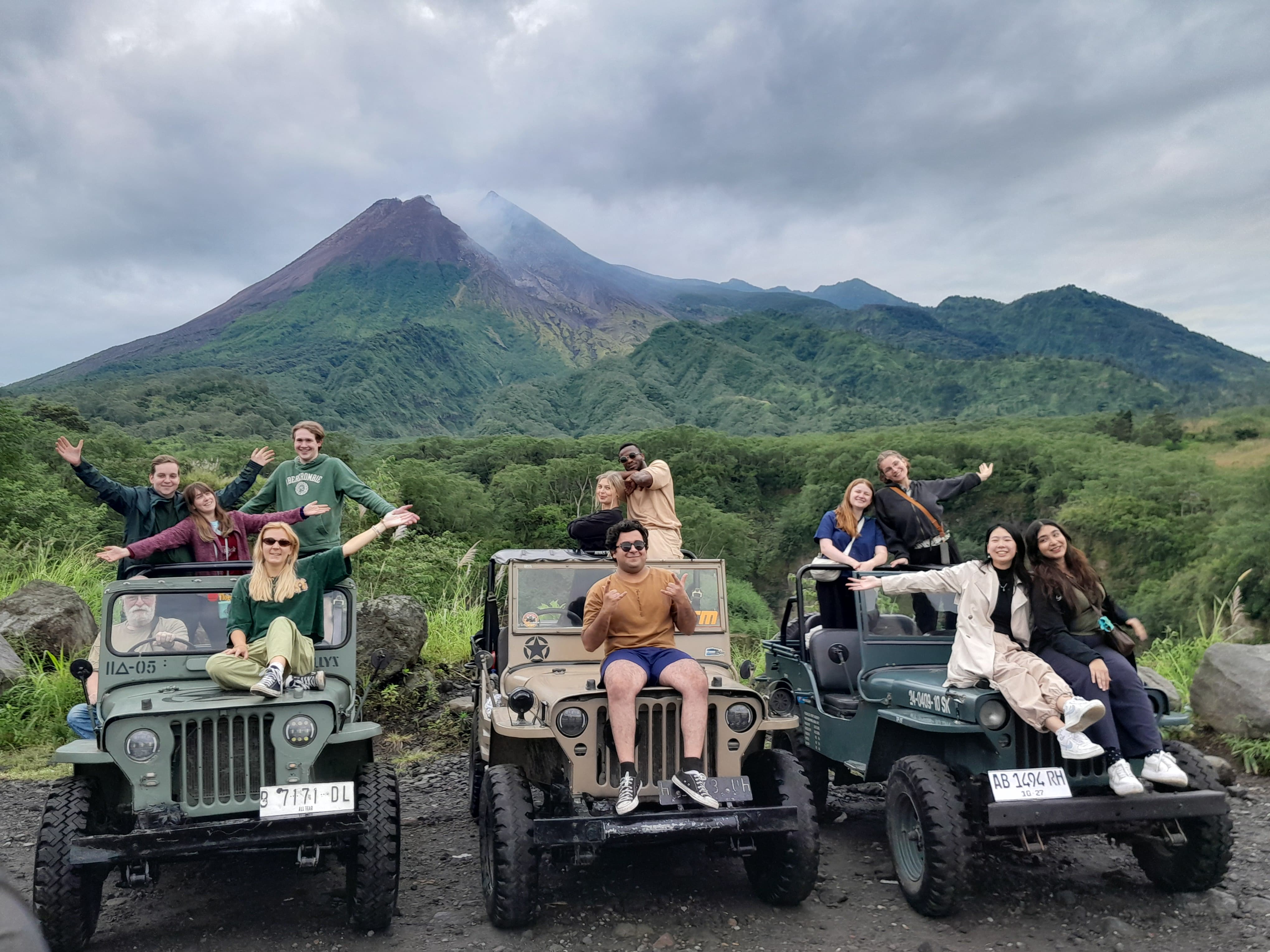 Lava Tour Merapi, Petualangan Tak Terlupakan!